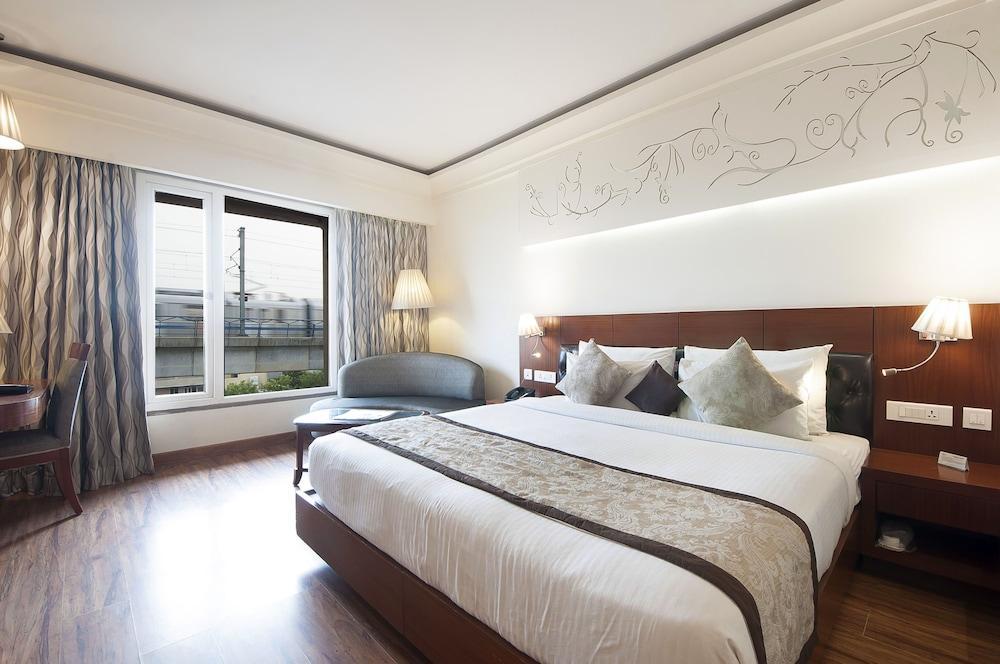 Hotel Regent Grand New Delhi Bagian luar foto