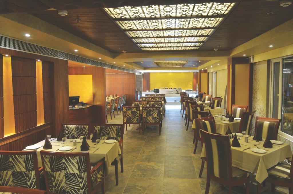 Hotel Regent Grand New Delhi Bagian luar foto