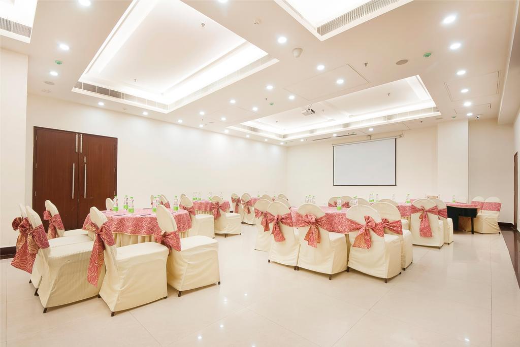 Hotel Regent Grand New Delhi Bagian luar foto