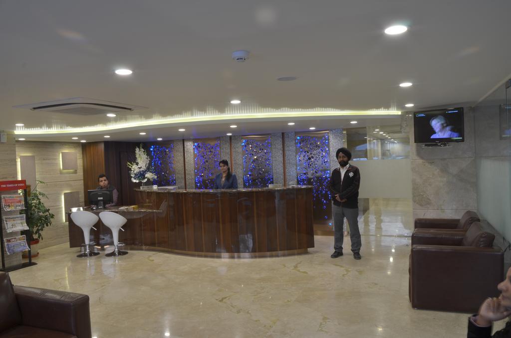 Hotel Regent Grand New Delhi Bagian luar foto